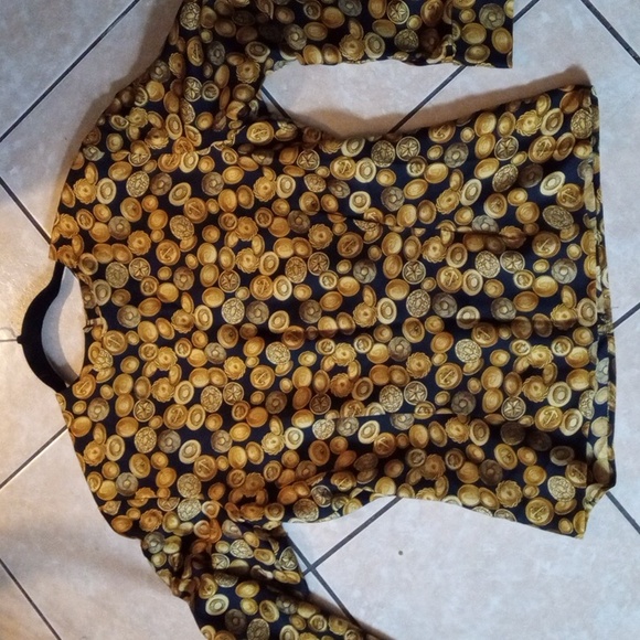 Classic Silk Maximalist Blouse - Picture 9 of 9